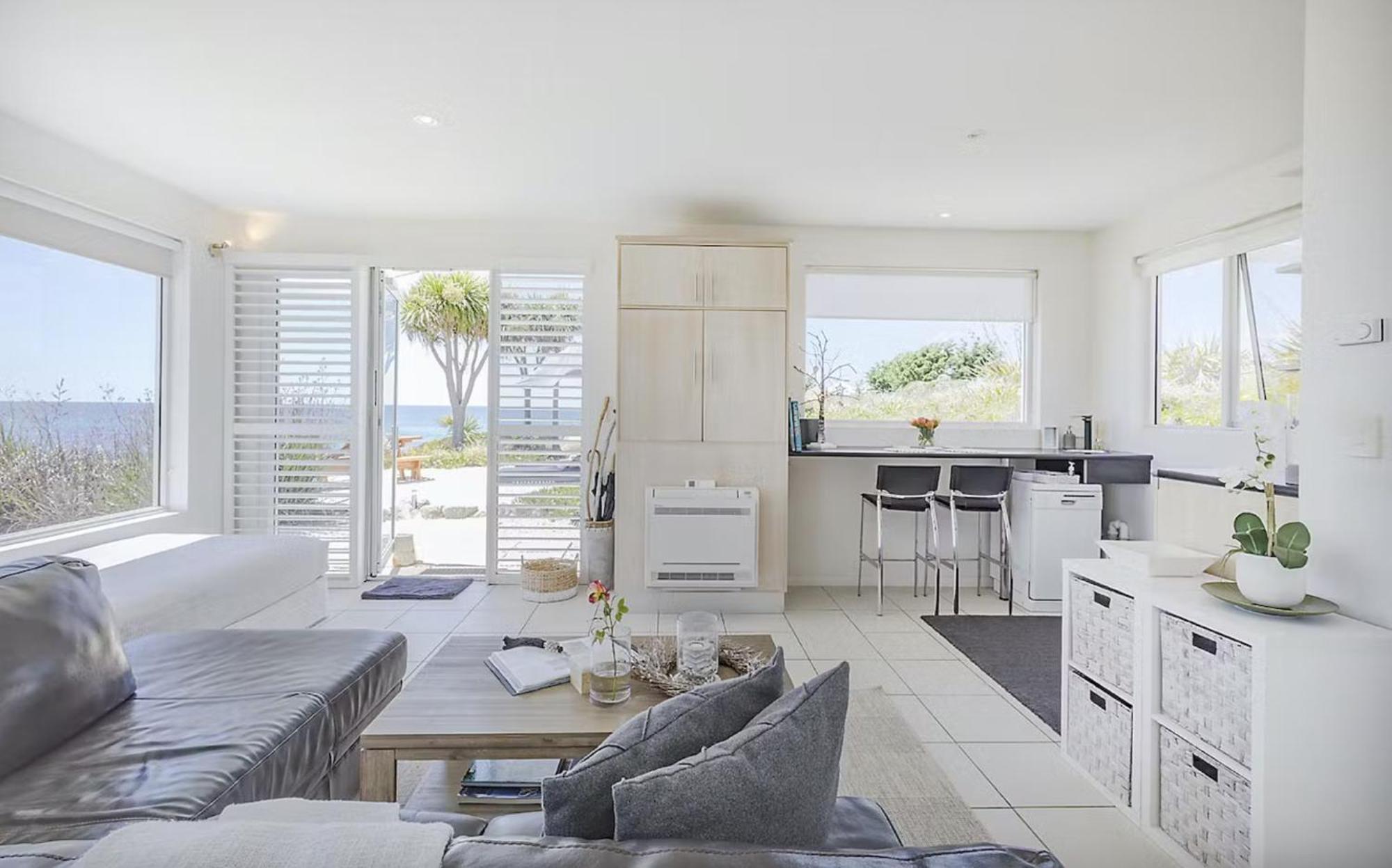Saltwater - Absolute Oceanfront, Fire Pits, Some Villas With Hot Tubs And Sauna Falmouth Eksteriør bilde