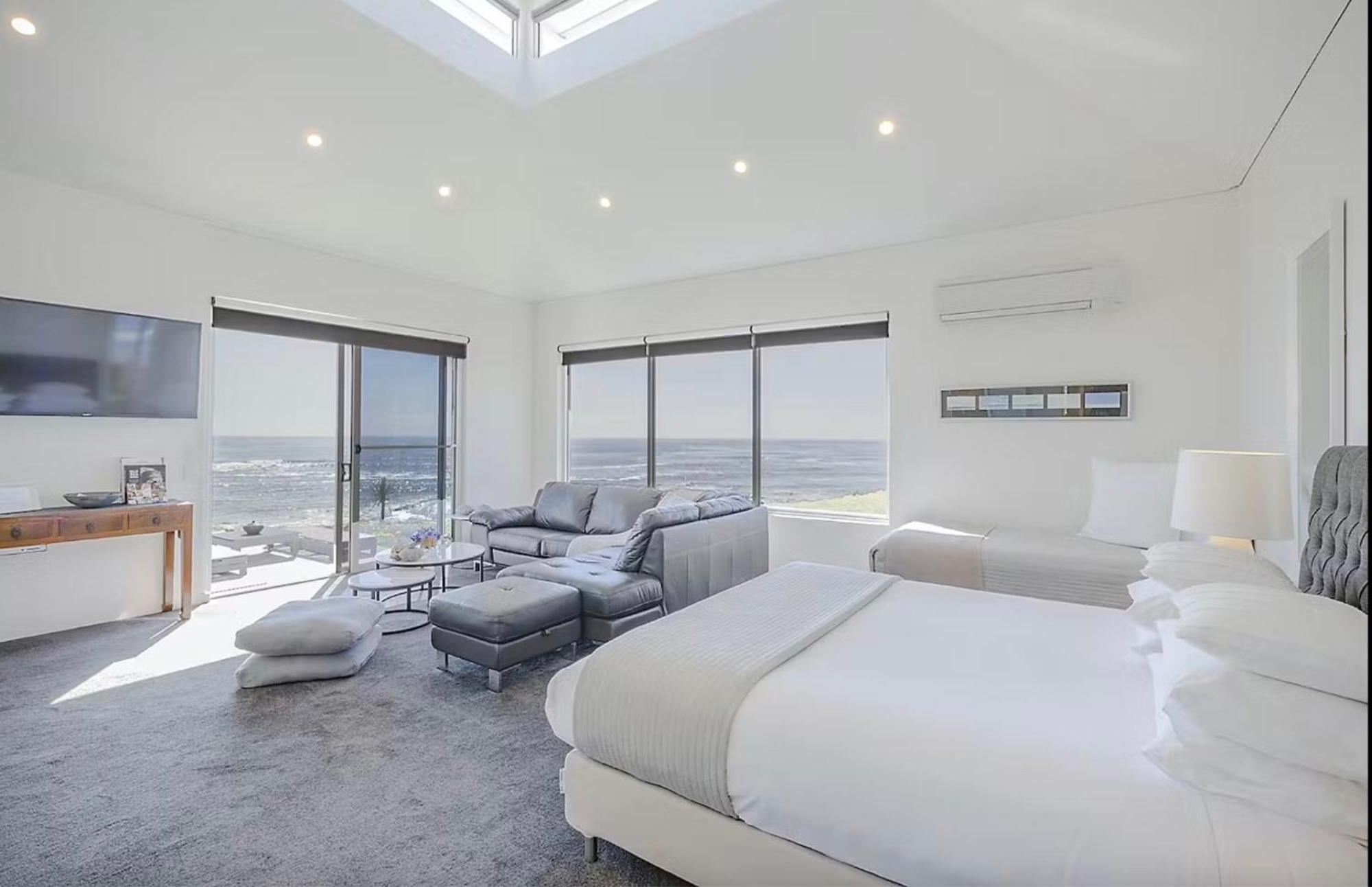 Saltwater - Absolute Oceanfront, Fire Pits, Some Villas With Hot Tubs And Sauna Falmouth Eksteriør bilde
