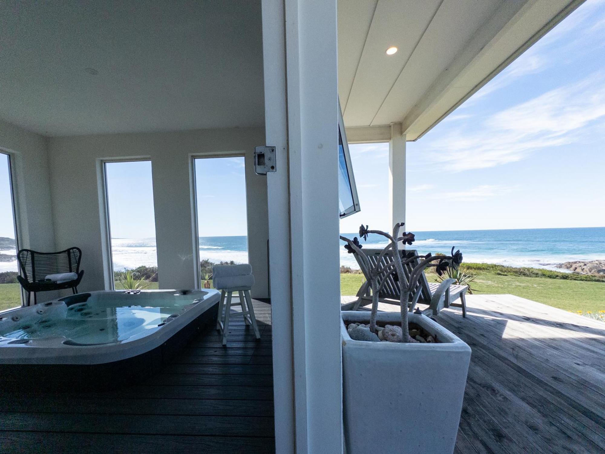 Saltwater - Absolute Oceanfront, Fire Pits, Some Villas With Hot Tubs And Sauna Falmouth Eksteriør bilde