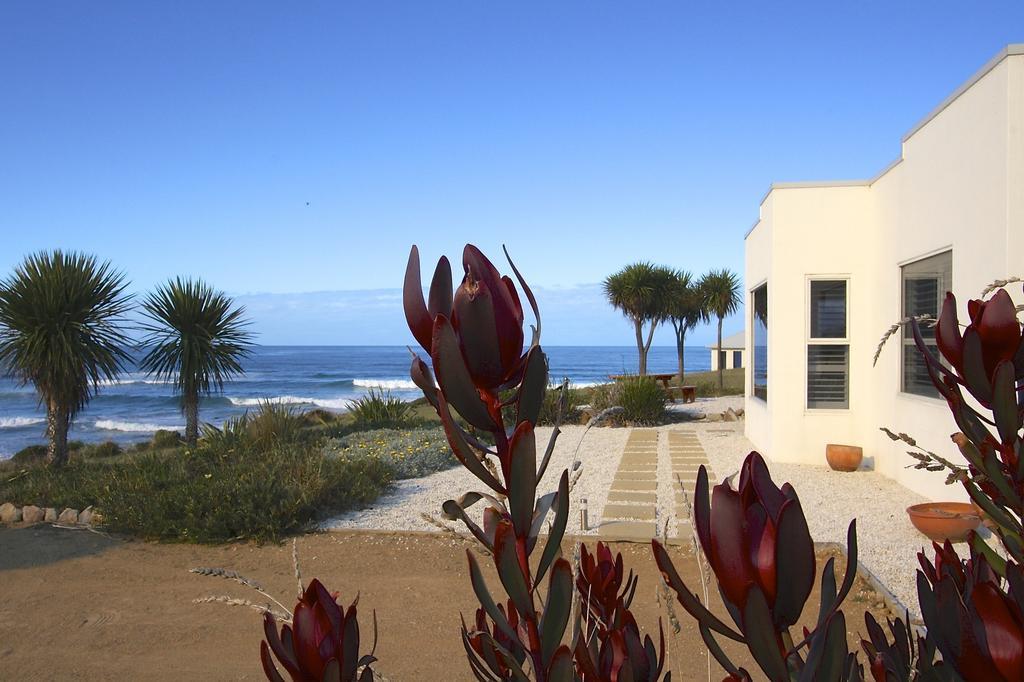 Saltwater - Absolute Oceanfront, Fire Pits, Some Villas With Hot Tubs And Sauna Falmouth Eksteriør bilde