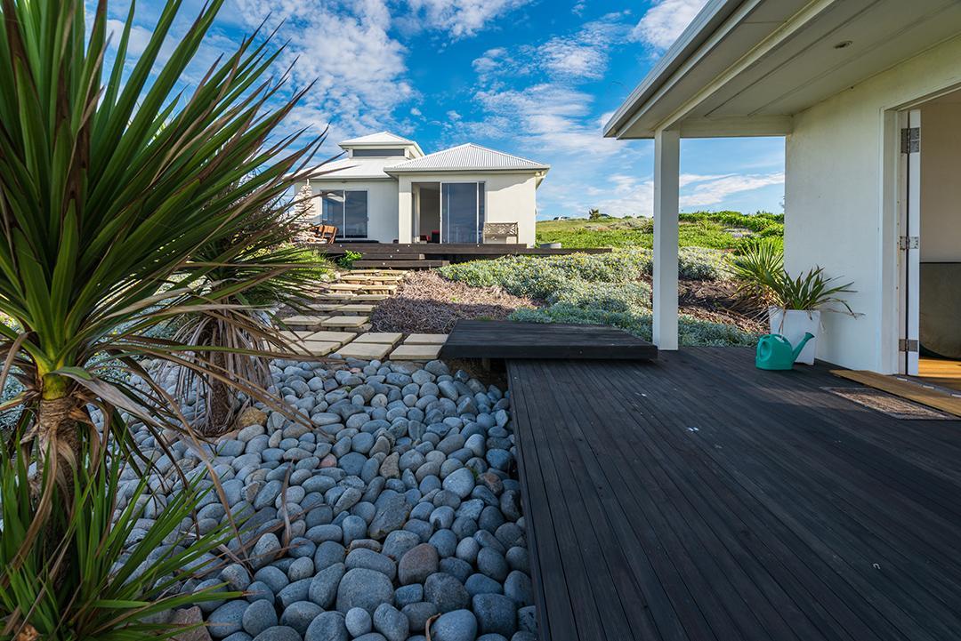 Saltwater - Absolute Oceanfront, Fire Pits, Some Villas With Hot Tubs And Sauna Falmouth Eksteriør bilde