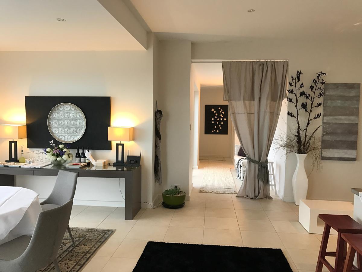 Saltwater - Absolute Oceanfront, Fire Pits, Some Villas With Hot Tubs And Sauna Falmouth Eksteriør bilde